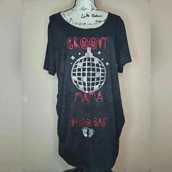 Fun maternity shirt - Picture 1 of 3